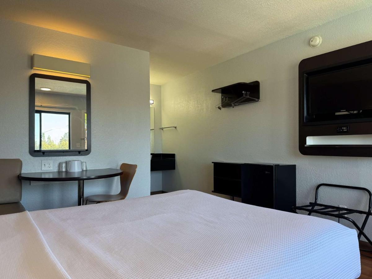 Motel 6-Simi Valley, Ca Εξωτερικό φωτογραφία