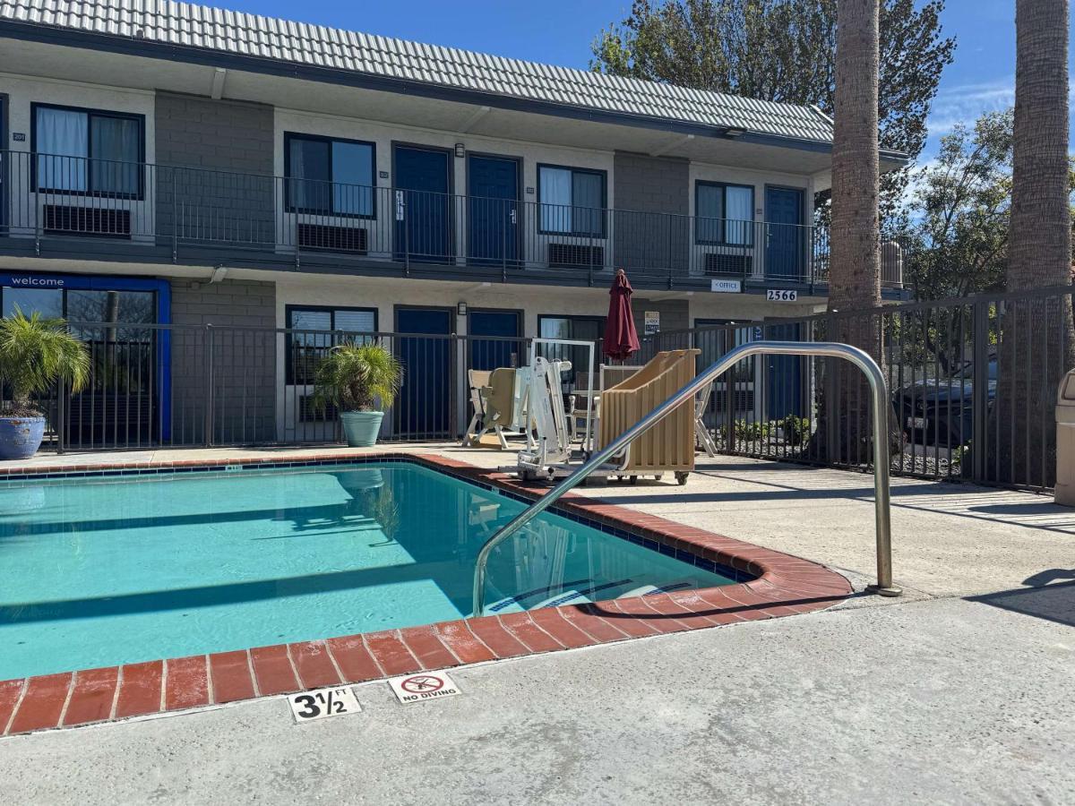 Motel 6-Simi Valley, Ca Εξωτερικό φωτογραφία