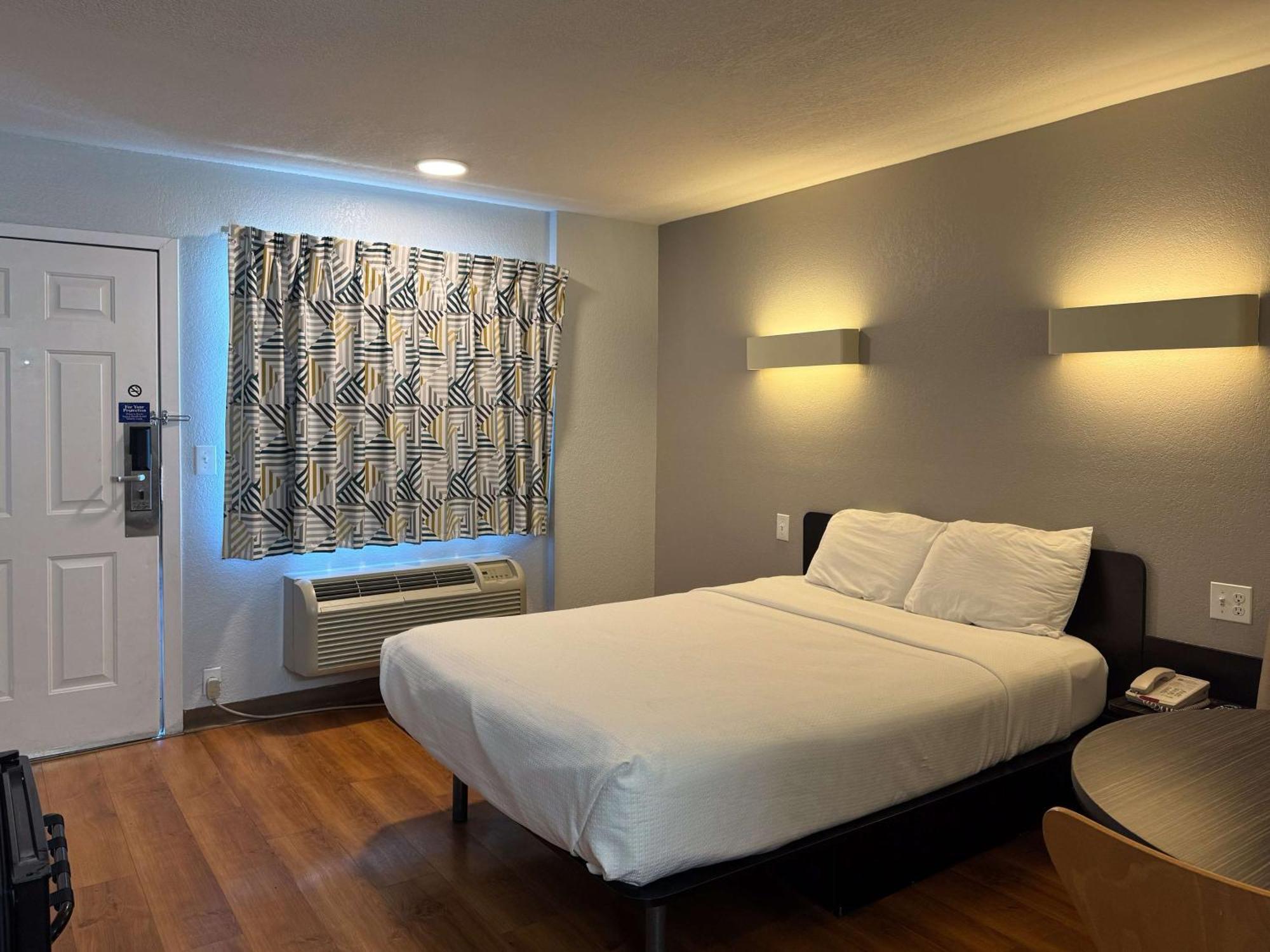 Motel 6-Simi Valley, Ca Εξωτερικό φωτογραφία